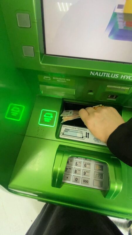 Kontaktieren Sie uns für gefälschte Euro