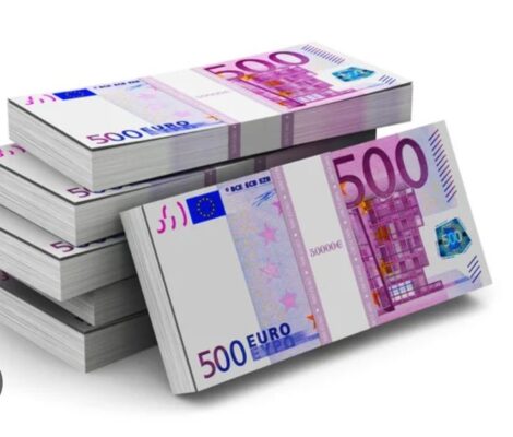 Gefälschte 500-Euro-Banknoten