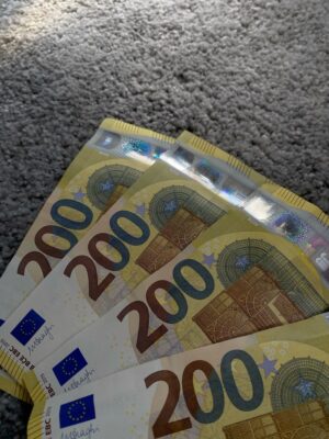 Bestellen Sie gefälschte 200 Euro